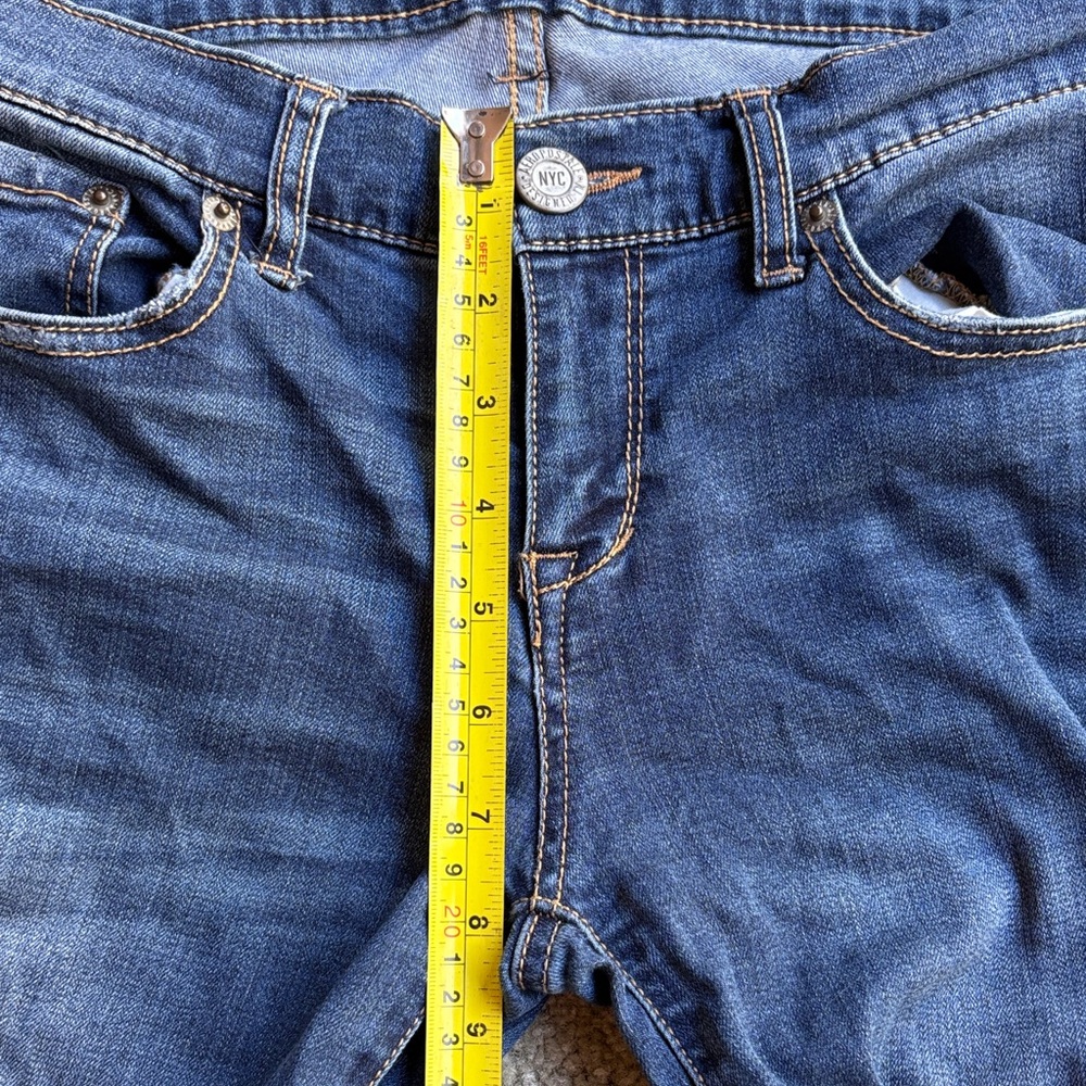 🟩Aeropostale Dark Blue Skinny Jeans Distressed knee - Picture 5 of 8
